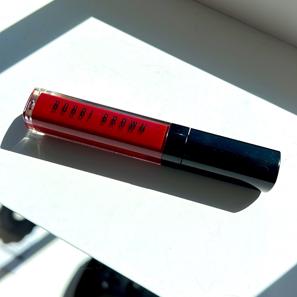 Bobbi Brown Crushed oil-infused gloss rock&red